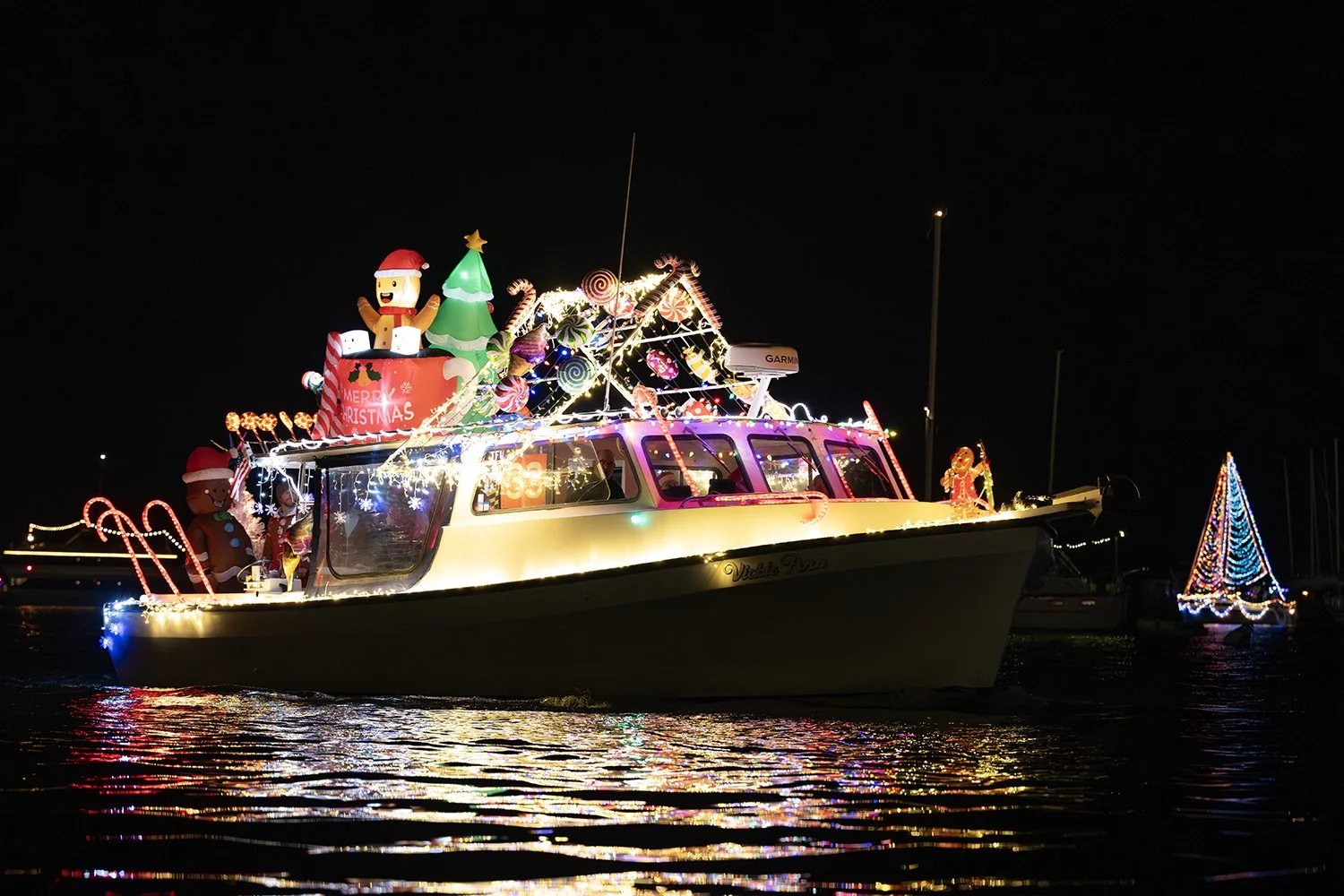 Photographing the Eastport Yacht Club Lights parade — Jay Fleming